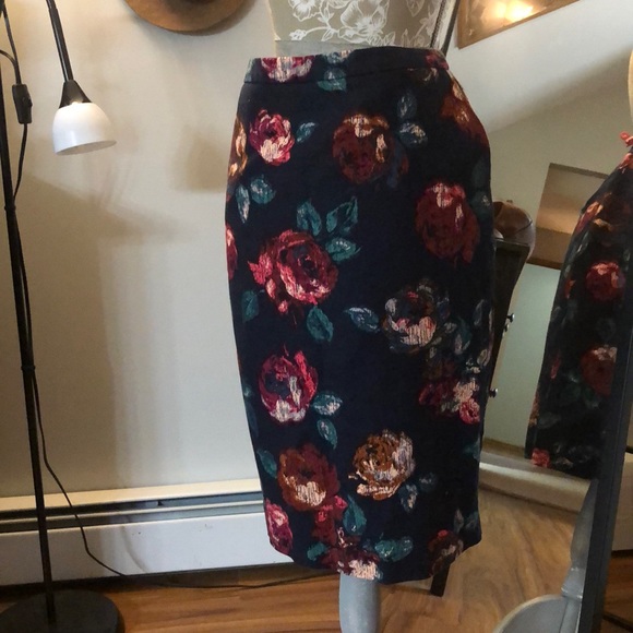 Merona Dresses & Skirts - Merona (Target)  Navy Pencil Skirt